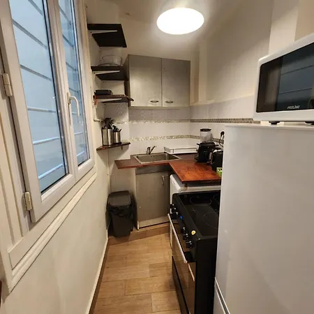 Charming Canal Saint-martin Republique *