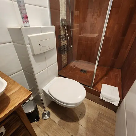 Charming Canal Saint-martin Republique Apartment *