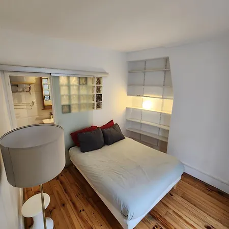 Charming Canal Saint-martin Republique Apartment