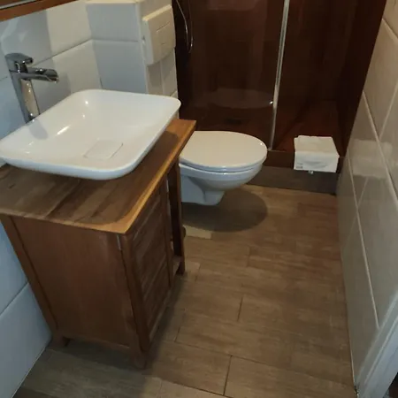 Charming Canal Saint-martin Republique Apartment *