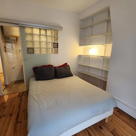 Charming Canal Saint-martin Republique Apartment